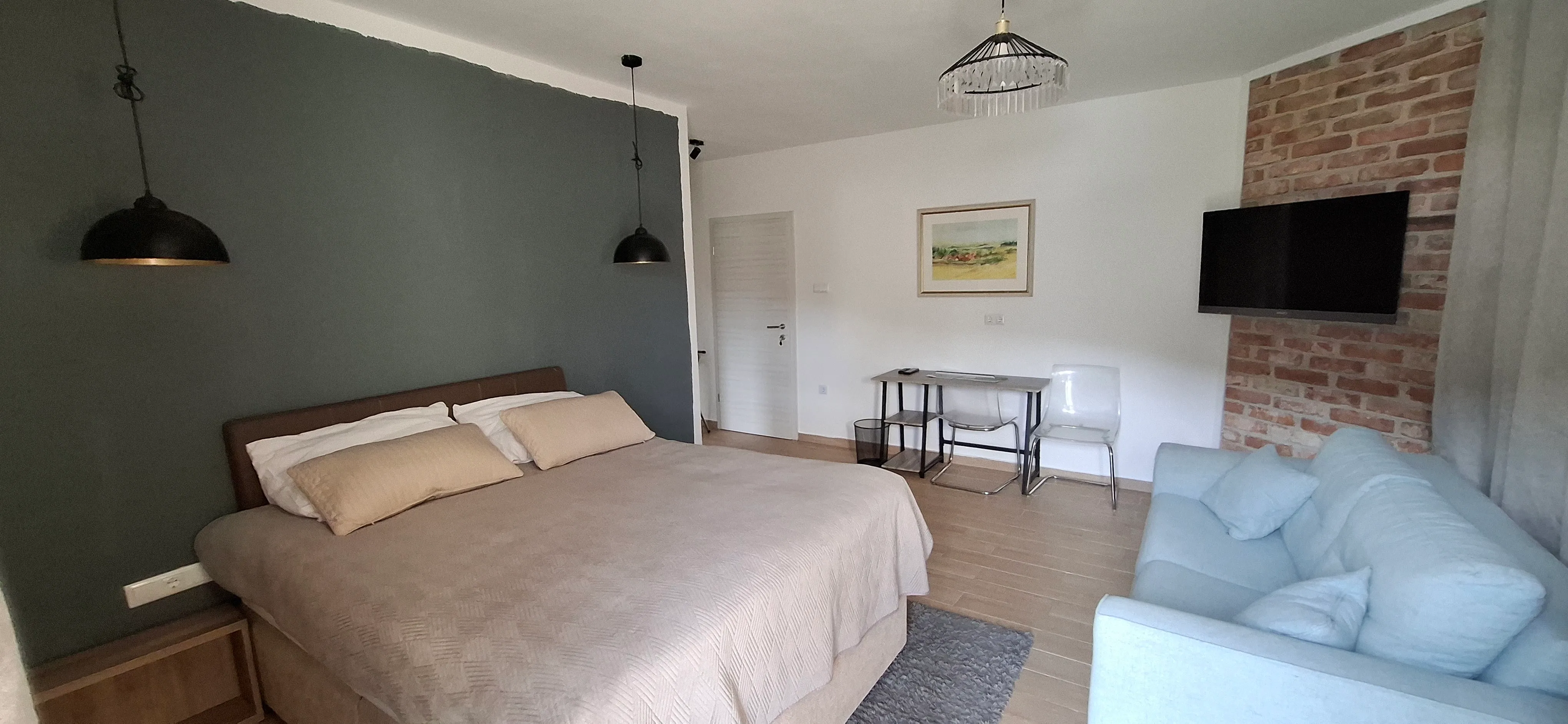 Double Room (Sage)