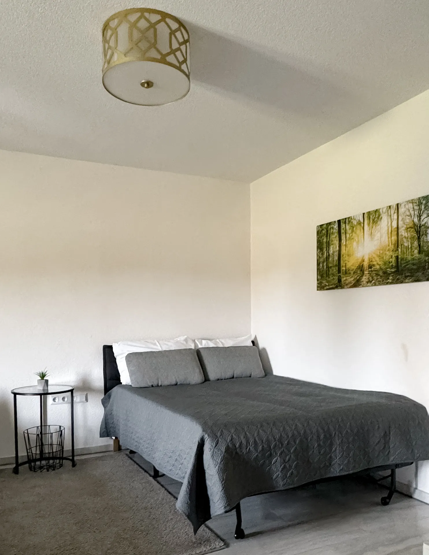 Double Room (Stone)